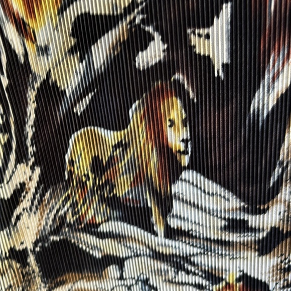 Plisse Vintage Lion Tank - Picture 3 of 8